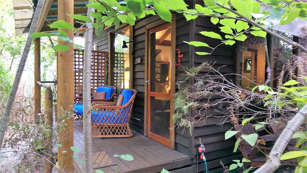 Black Cockatoo Lodge Нанъп Екстериор снимка