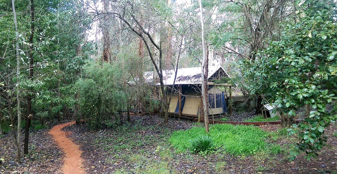Black Cockatoo Lodge Нанъп Екстериор снимка