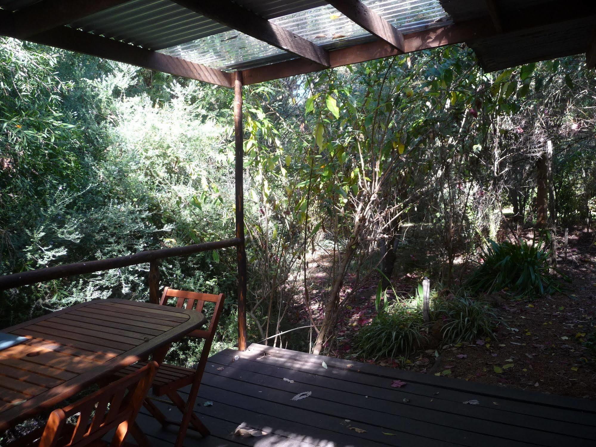 Black Cockatoo Lodge Нанъп Екстериор снимка