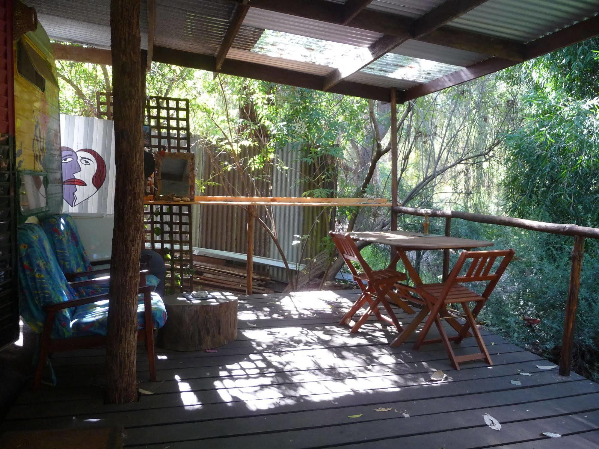 Black Cockatoo Lodge Нанъп Екстериор снимка